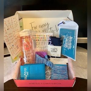 BRIDE-TO-BE GIFT BOX: "Sweating for the Wedding"